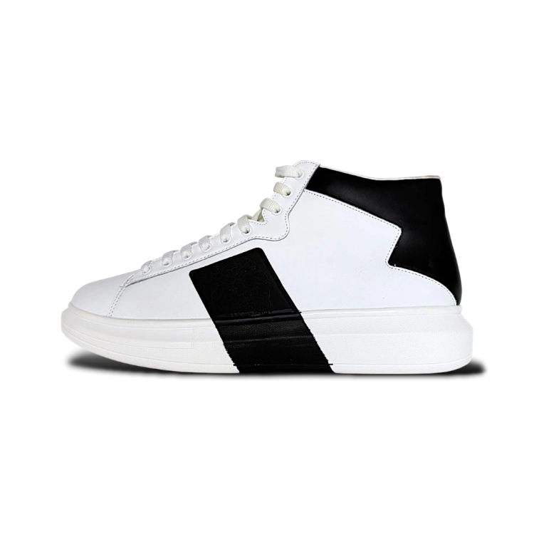 Sneakersy GUESS7 (1).png