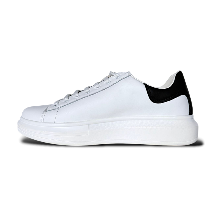 Sneakersy GUESS13-1 (5).png