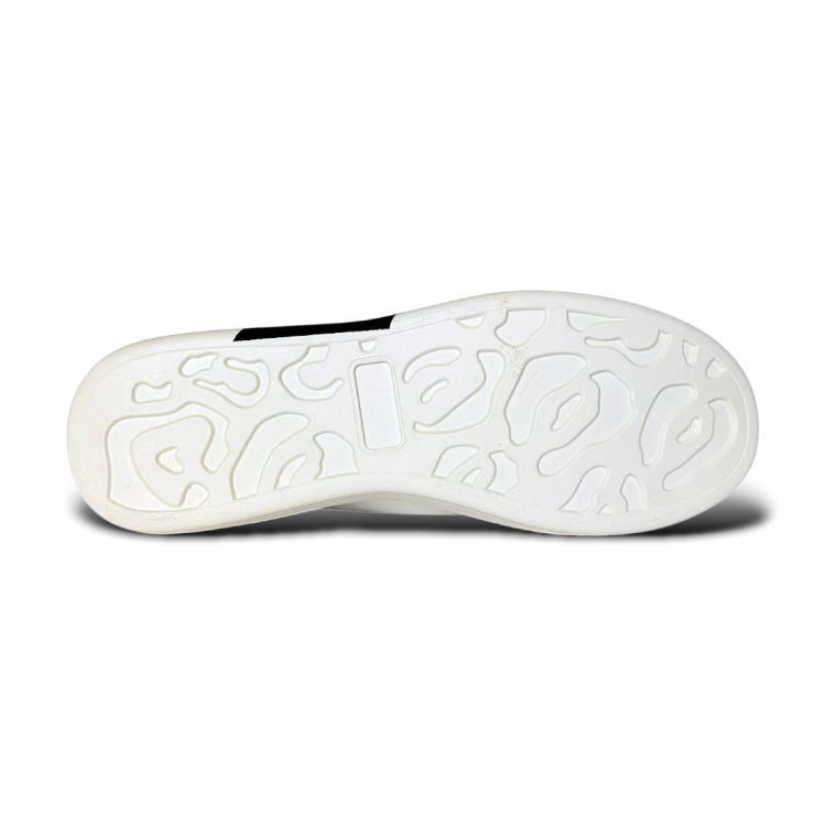 Sneakersy GUESS19-1-6 (6).png