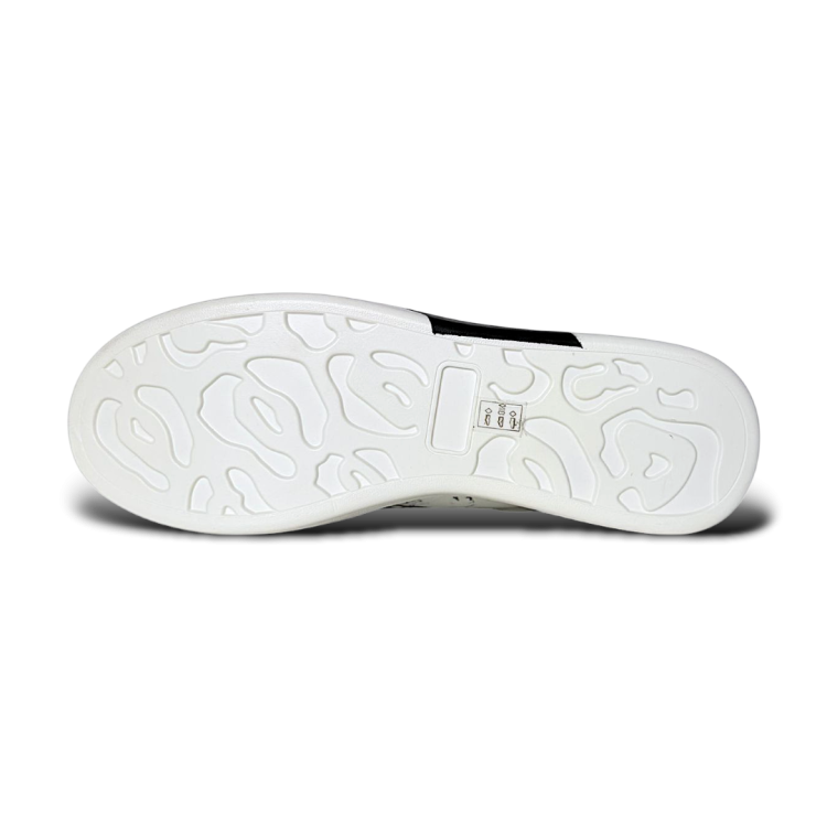 Sneakersy GUESS21-1-9 (10).png