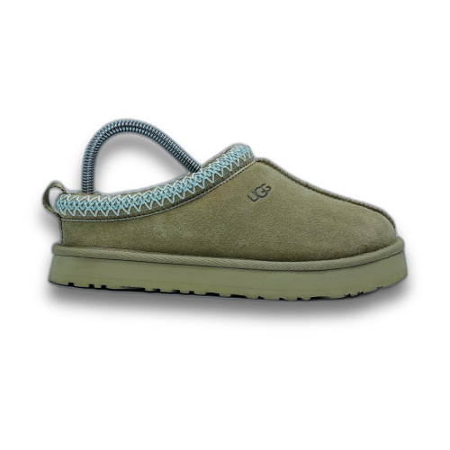 UGG_003.png