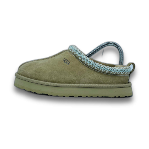 UGG_007.png