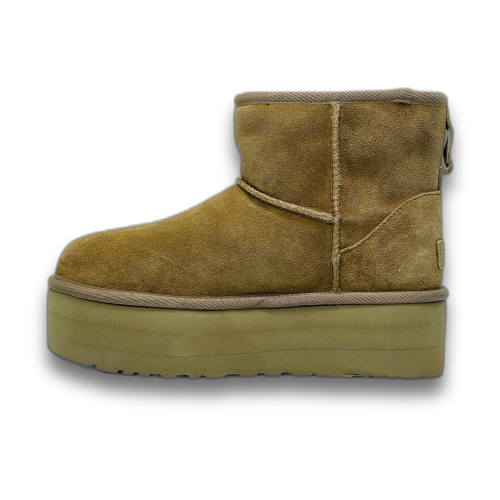UGG_004.png