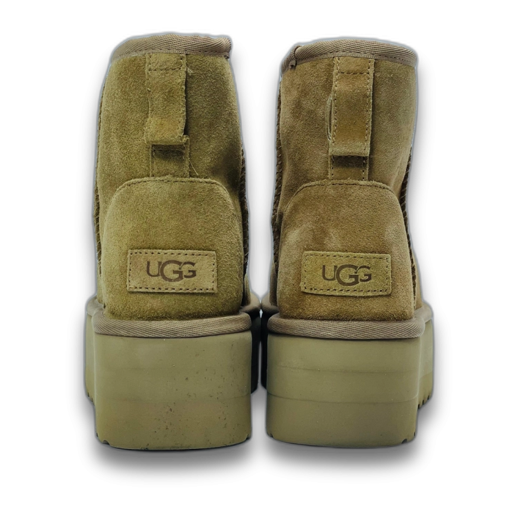 UGG_006.png