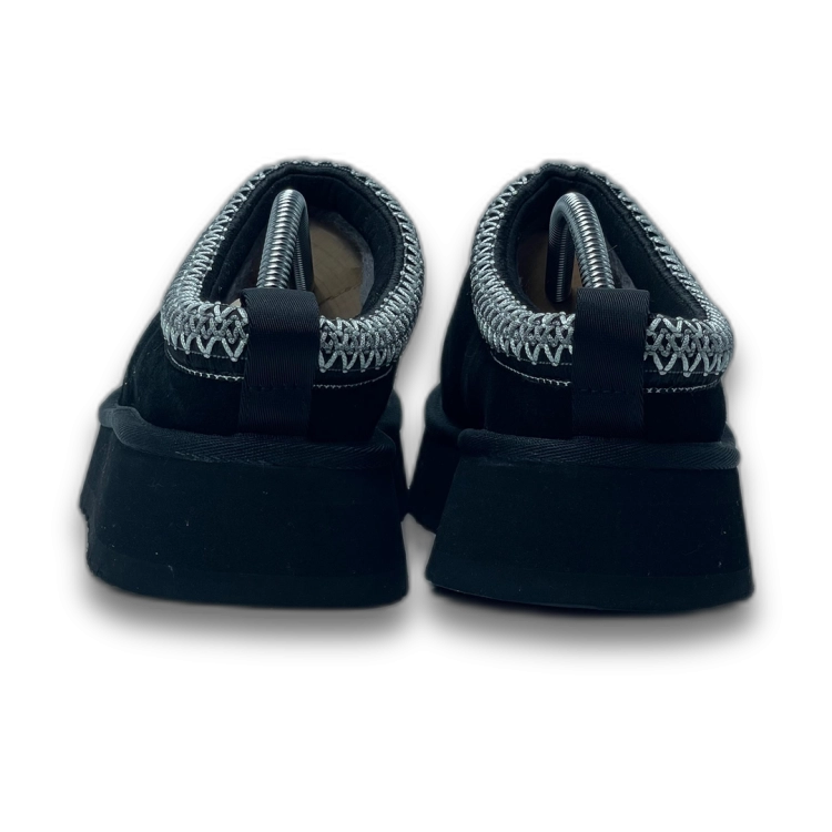 UGG_006.png