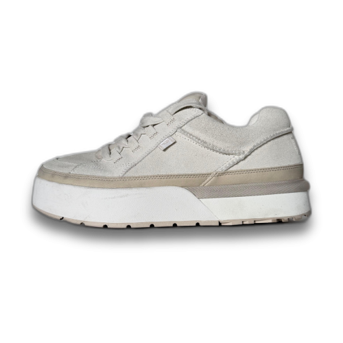 UGG_009.png